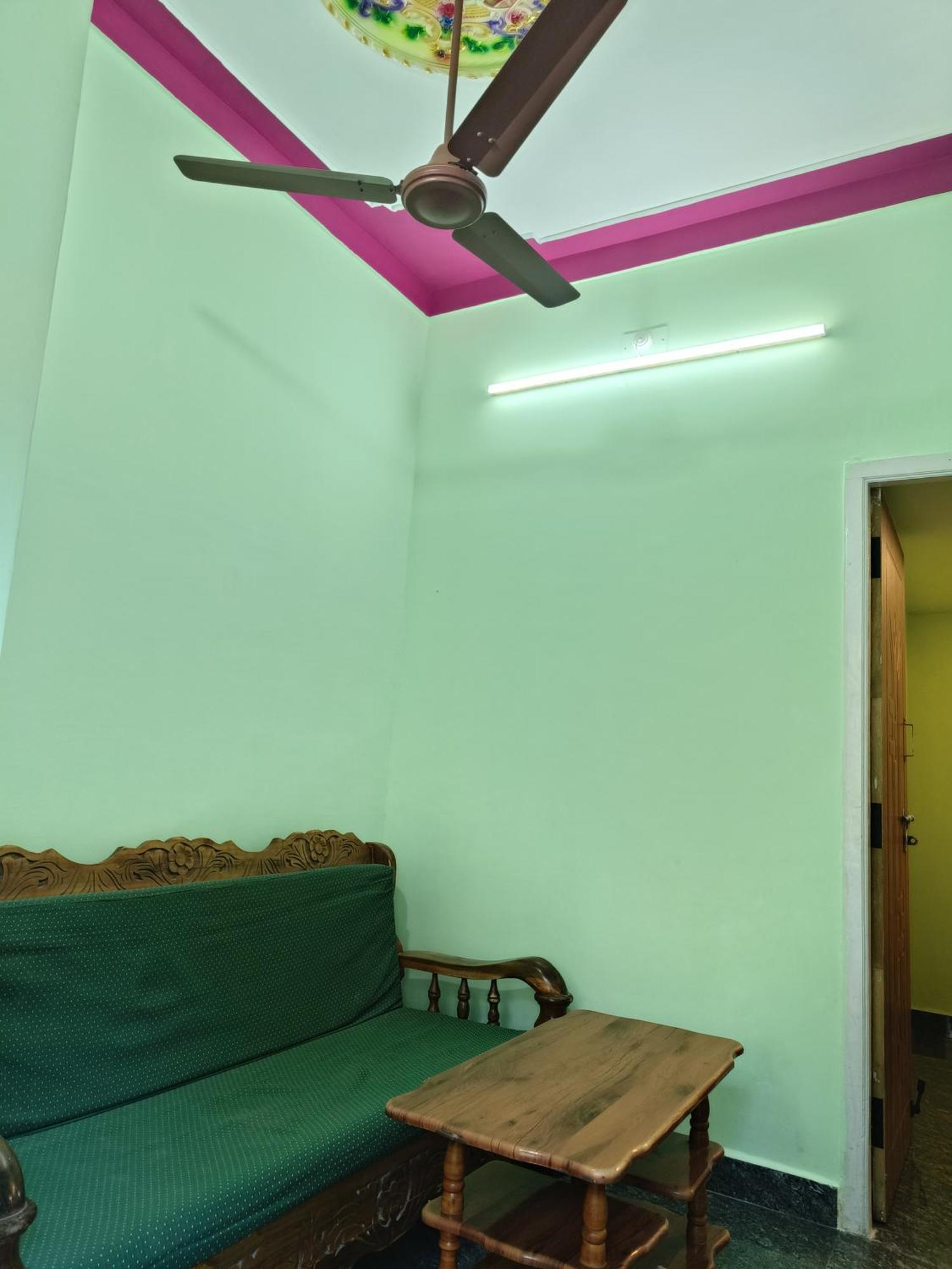 Liya Guest House Tiruvannāmalai Eksteriør bilde
